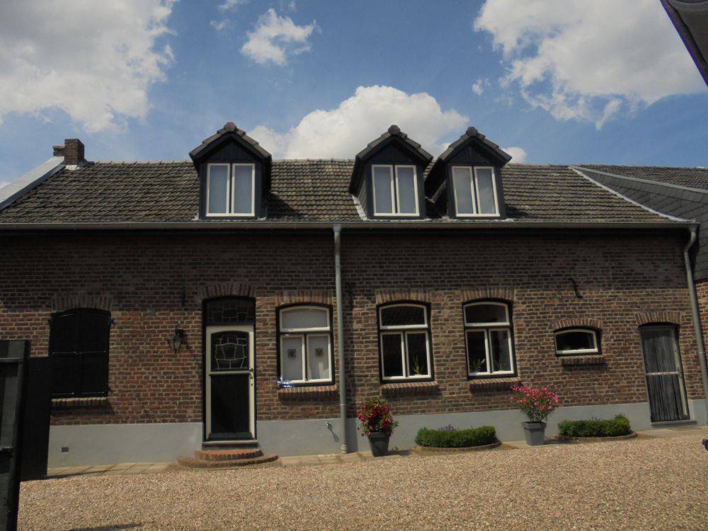 Buitenschilderwerk woning in Montfort (Kerkstraat) — foto 1