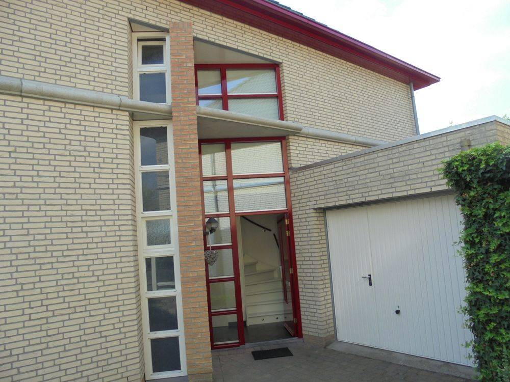 Buitenschilderwerk woning in Maasbree — foto 3