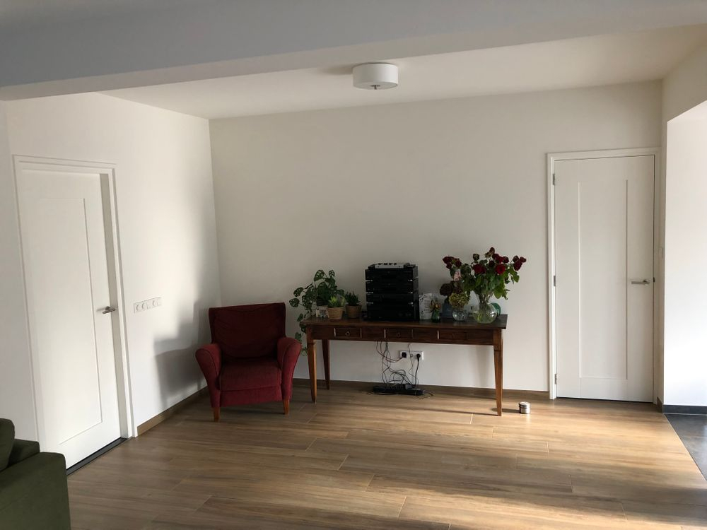 Nieuwe woonkamer en keuken in Weert (Louis Regoutstraat)