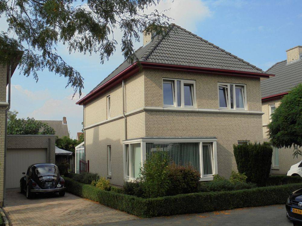 Buitenschilderwerk woning in Maasbree — foto 1