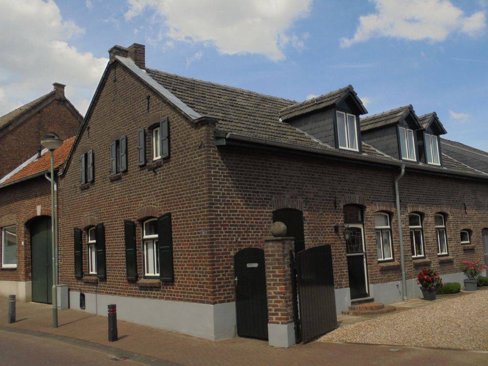 Buitenschilderwerk woning in Montfort (Kerkstraat) — foto 2