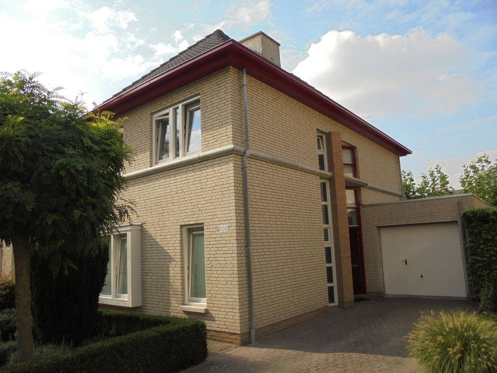 Buitenschilderwerk woning in Maasbree — foto 2